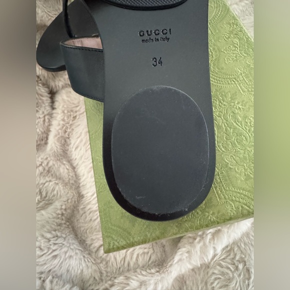 Gucci Women’s Marmont Thong Sandals – Size 34 ( 5 USA)– Brand New - Picture 9 of 9